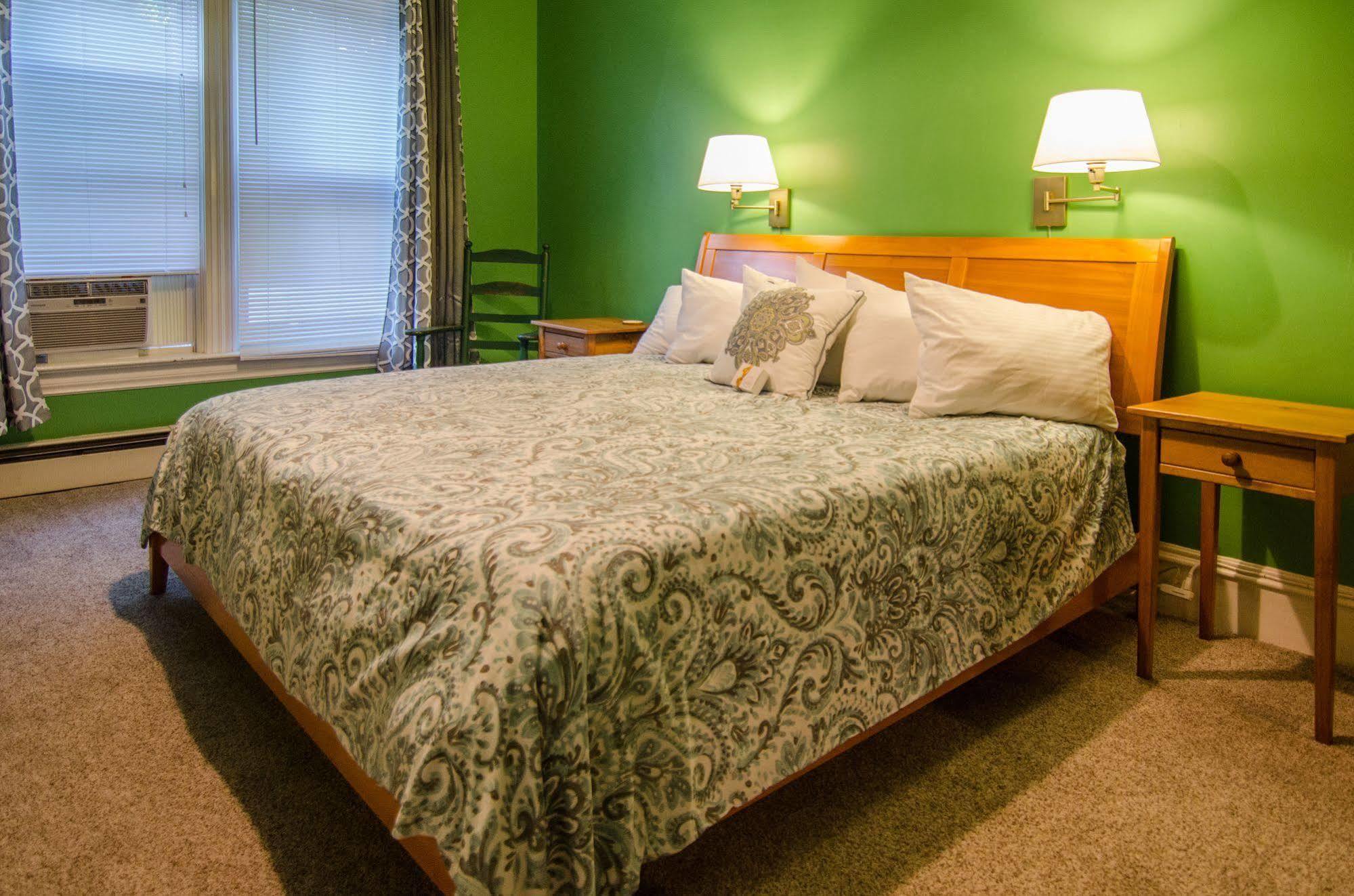 Heart Of The Village Bed & Breakfast In Shelburne Vt Ngoại thất bức ảnh